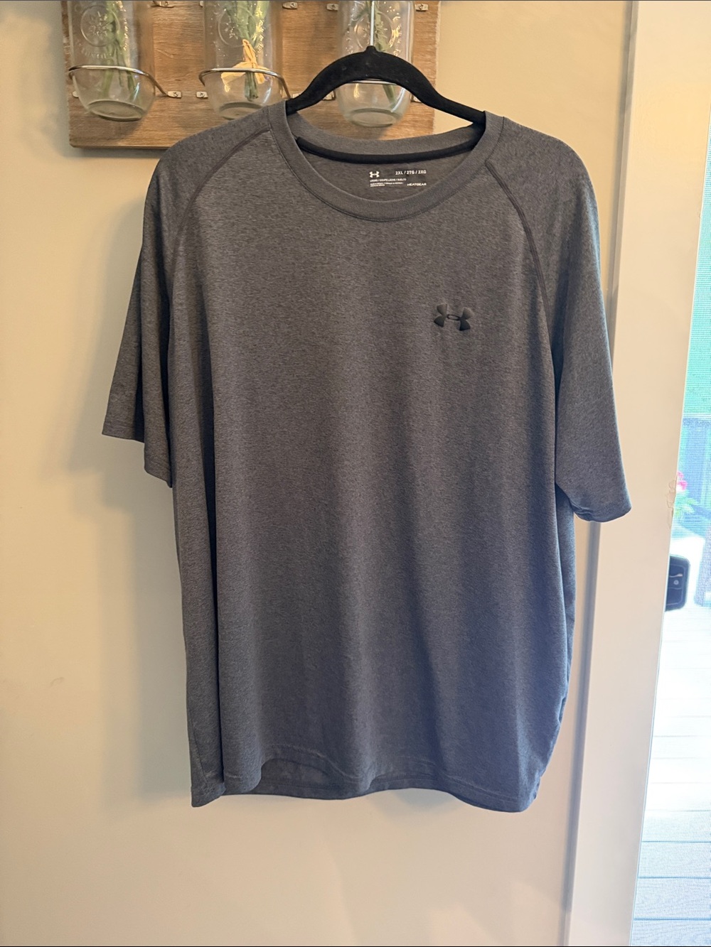 Under Armour Men's Short Sleeve Performance Tee - Charcoal